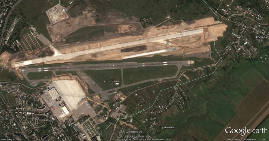 Airport_8_11_2011