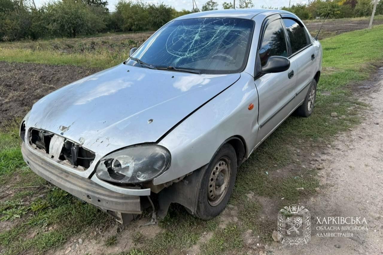 Харківщина пережила нову хвилю ударів: пошкоджені будинки, авто та торговий центр
