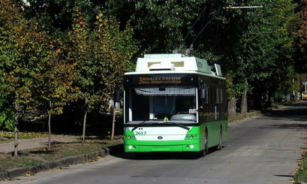 Завтра у Харкові змінюють рух тролейбуси