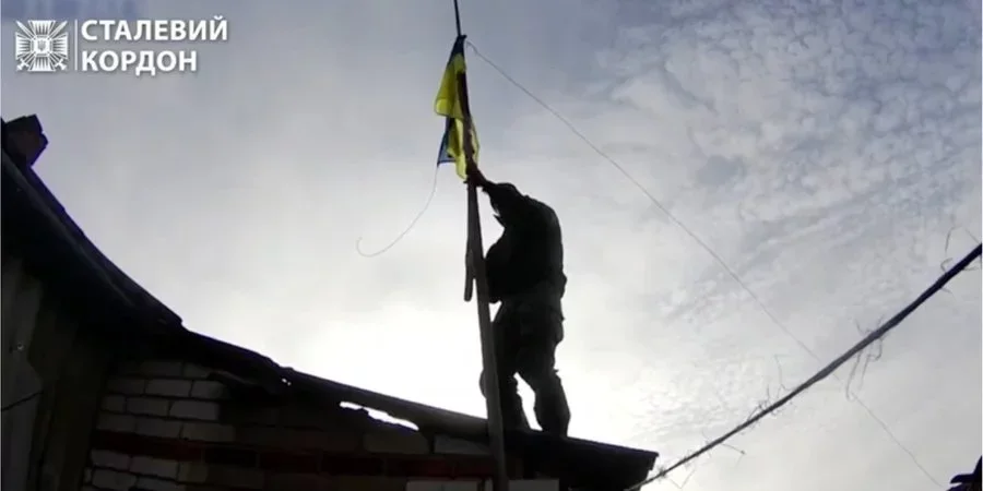 Під контролем, але не звільнене. Експерти розповіли про ситуацію у селі Тополі та сірій зоні на Харківщині 