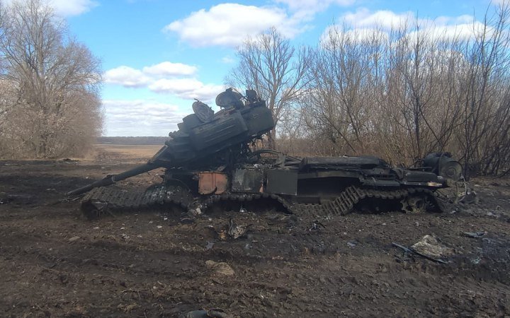 Захисники України з початку російського вторгнення знищили майже 366 тисяч окупантів