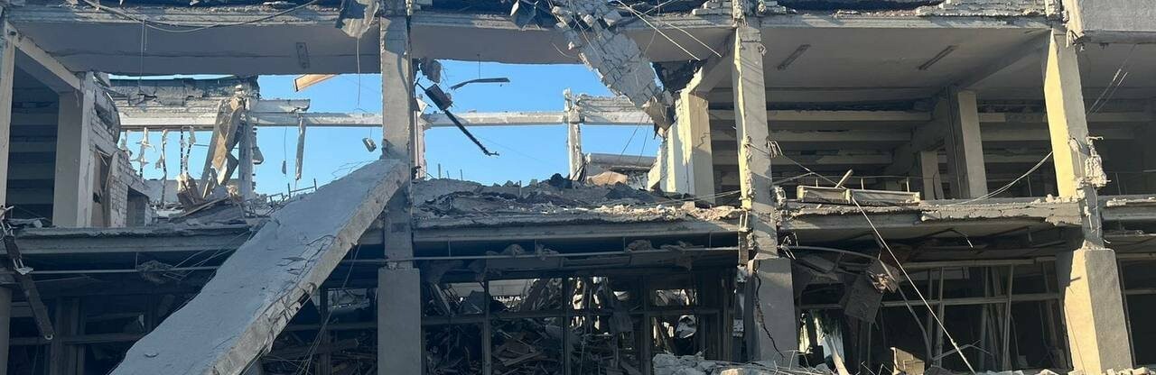 У Харкові внаслідок обстрілу росіянами університету загинула людина, - ФОТО