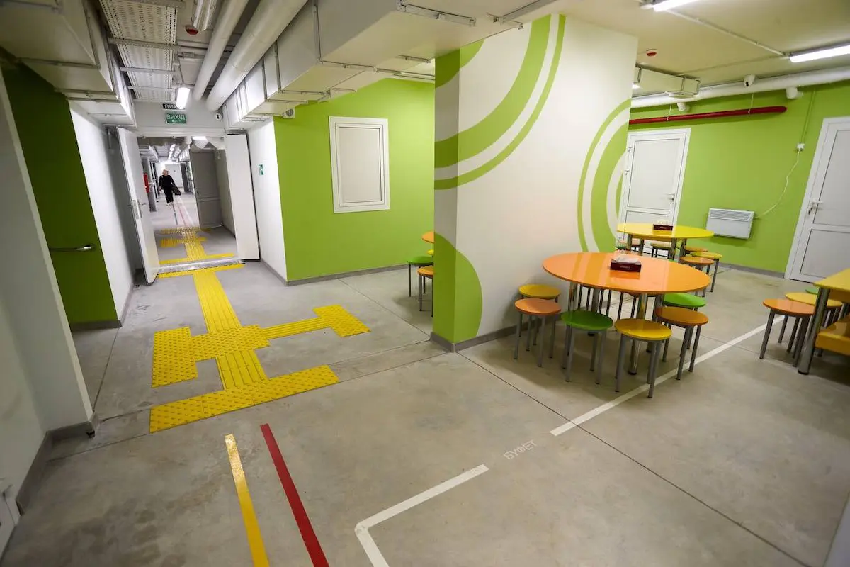 До кінця весни у Харкові добудуть ще дві підземні школи, і НМТ також буде під землею,