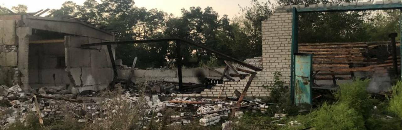 На Харківщині за добу окупанти обстріляли пʼять районів області: загинув чоловік, пошкоджено будинки, сталися пожежі