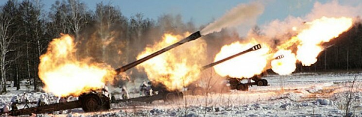 Окупанти за добу обстріляли 12 населених пунктів Харківщини: горіли два дачні будинки