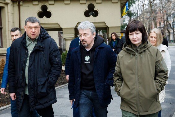 Ткаченко: Найближчим часом плануємо відновити роботу одного із харківських театрів