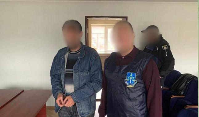 Довічне ув‘язнення загрожує експоліцейському, який працював на ворога під час окупації Ізюму 