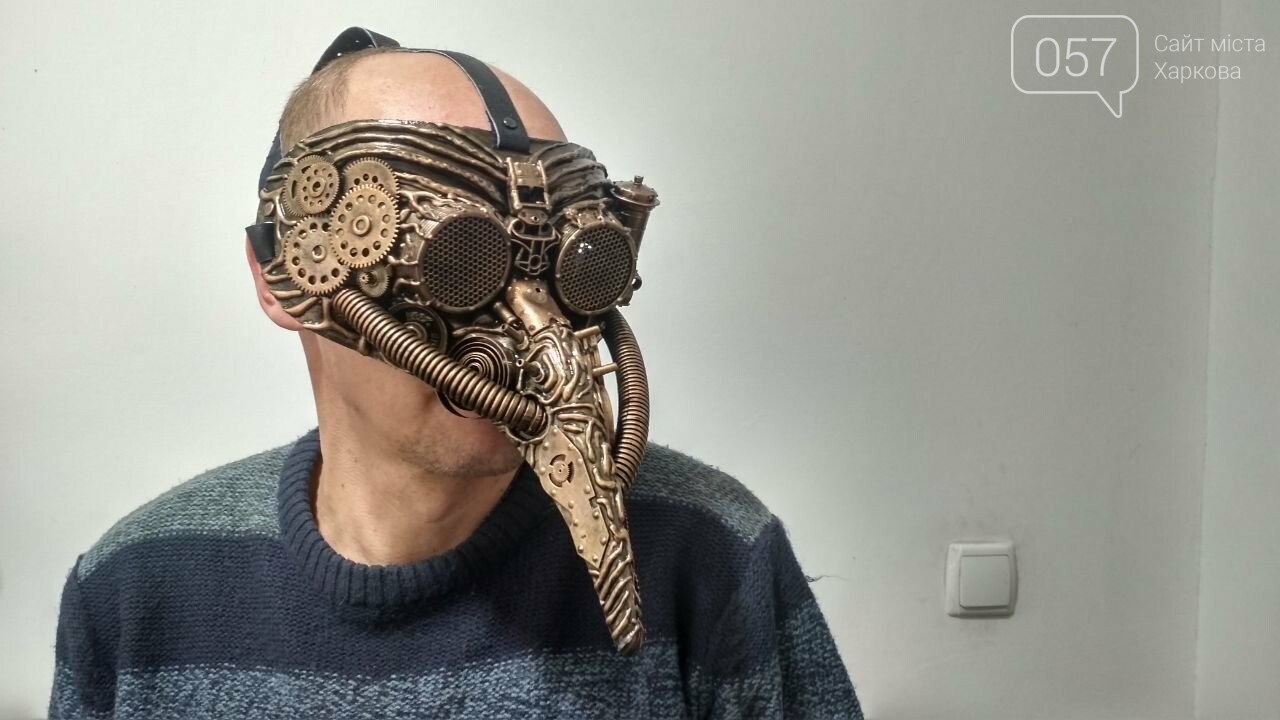 Нашел применение ненужному хламу. Харьковчанин создает уник..., фото-9 Нашел применение ненужному хламу. Харьковчанин создает уникальные стимпанк-маски для клипов, - ФОТО, фото-9