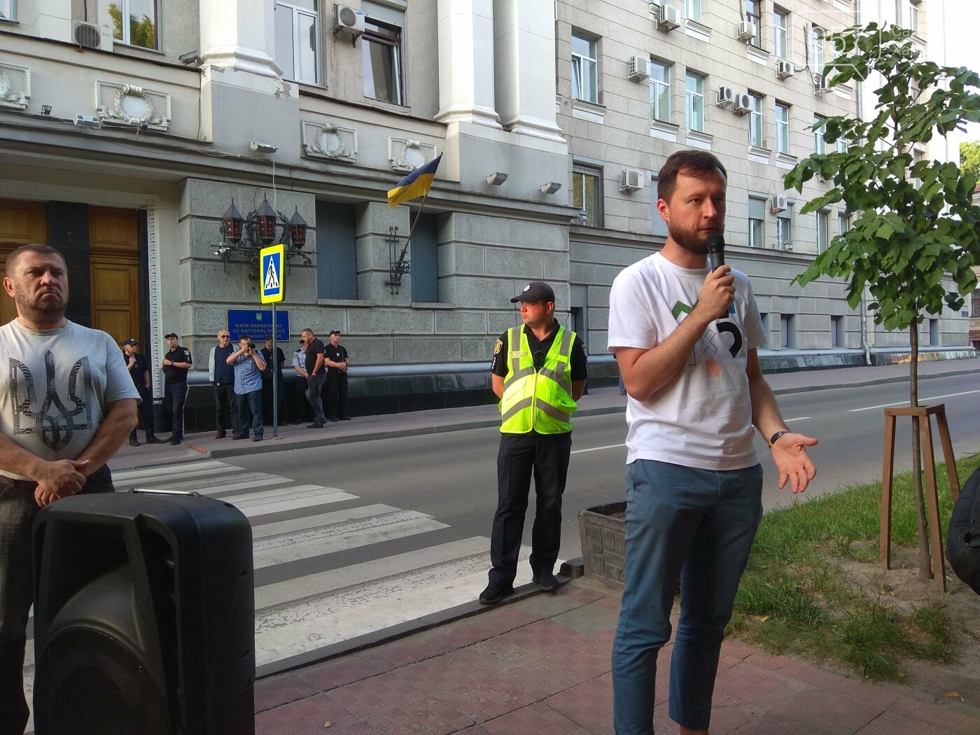 "Кто следующий": в Харькове прошла акция памяти мальчика, у..., фото-4 "Кто следующий": в Харькове прошла акция памяти мальчика, умершего от огнестрельного ранения, - ФОТО, фото-4