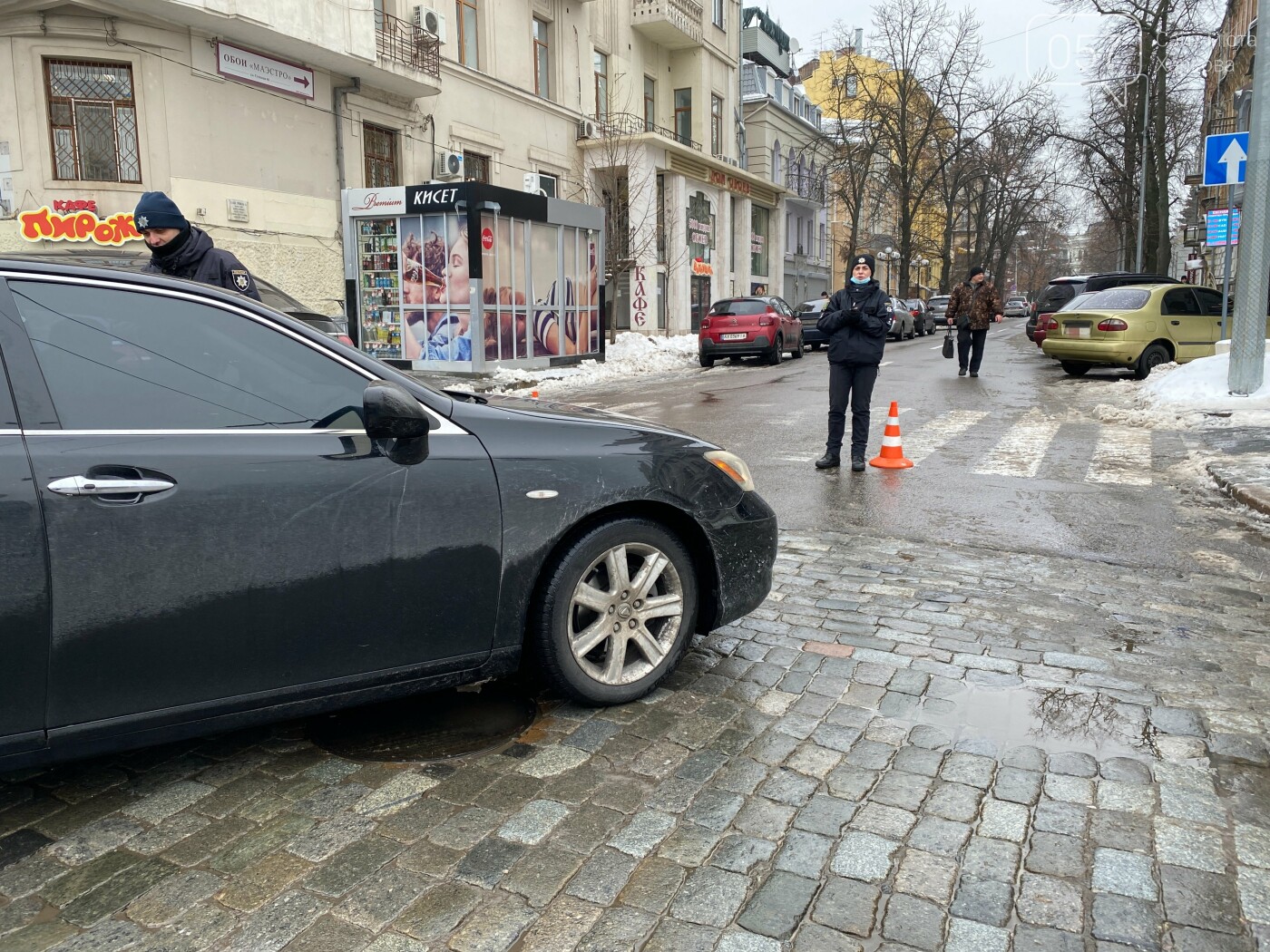 На Сумской возле памятника Шевченко произошло тройное ДТП: машины столкнулись «паровозиком», - ФОТО, фото-10