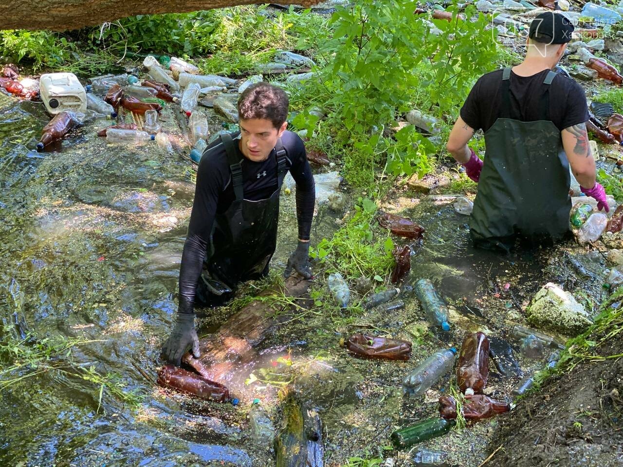 Фото: участники экоакции «Чистые Уды»