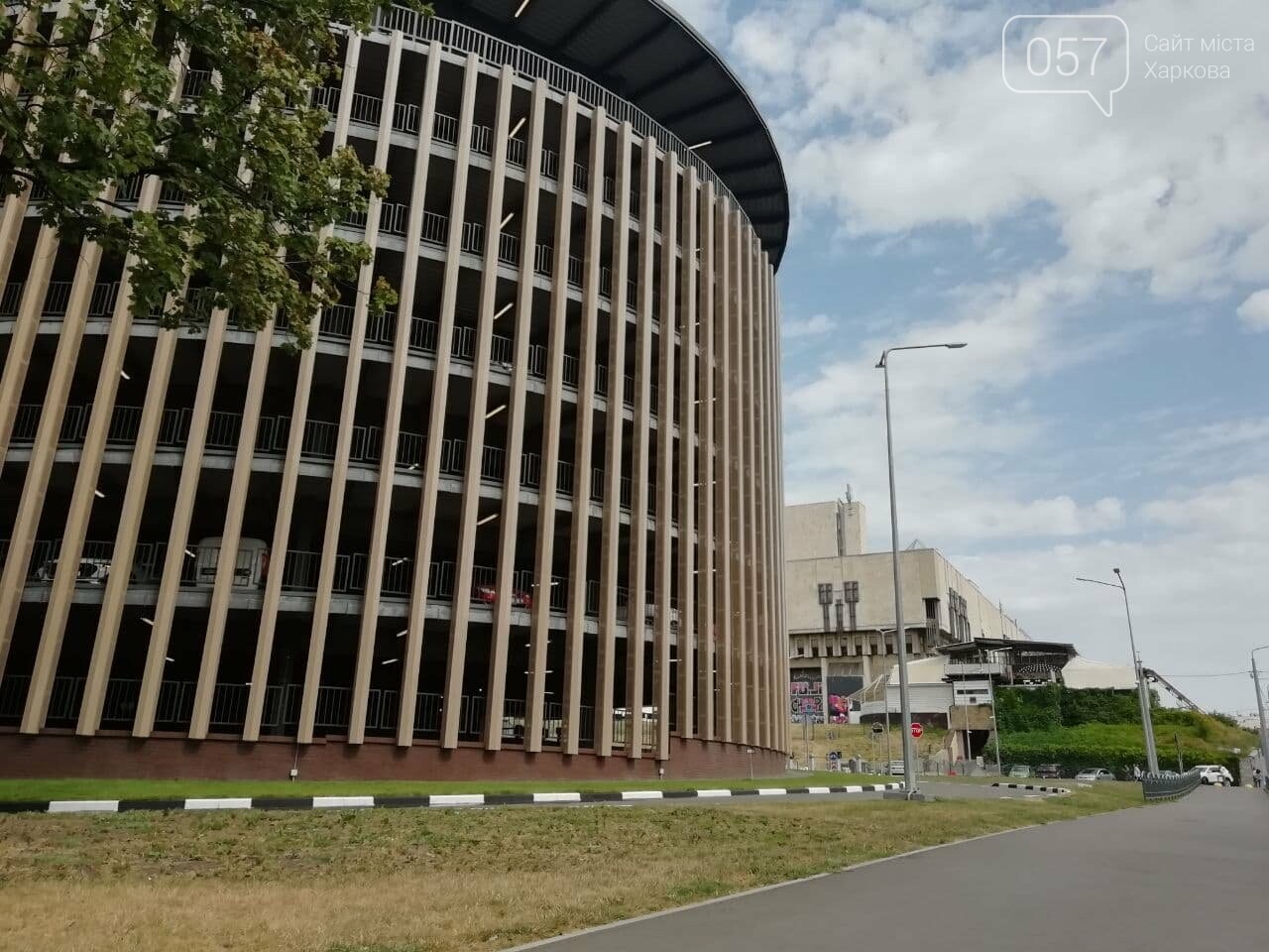 Как работает многоуровневый паркинг в центре Харькова, - ФОТОРЕПОРТАЖ, фото-3