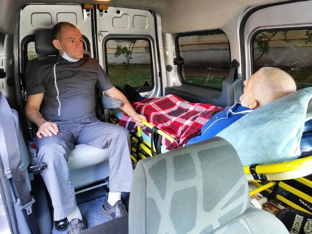 Частная служба "МедПеревозка" рекомендует ознакомится с основными правилами транспортировки лежачих больных в Харькове и Украине, фото-6
