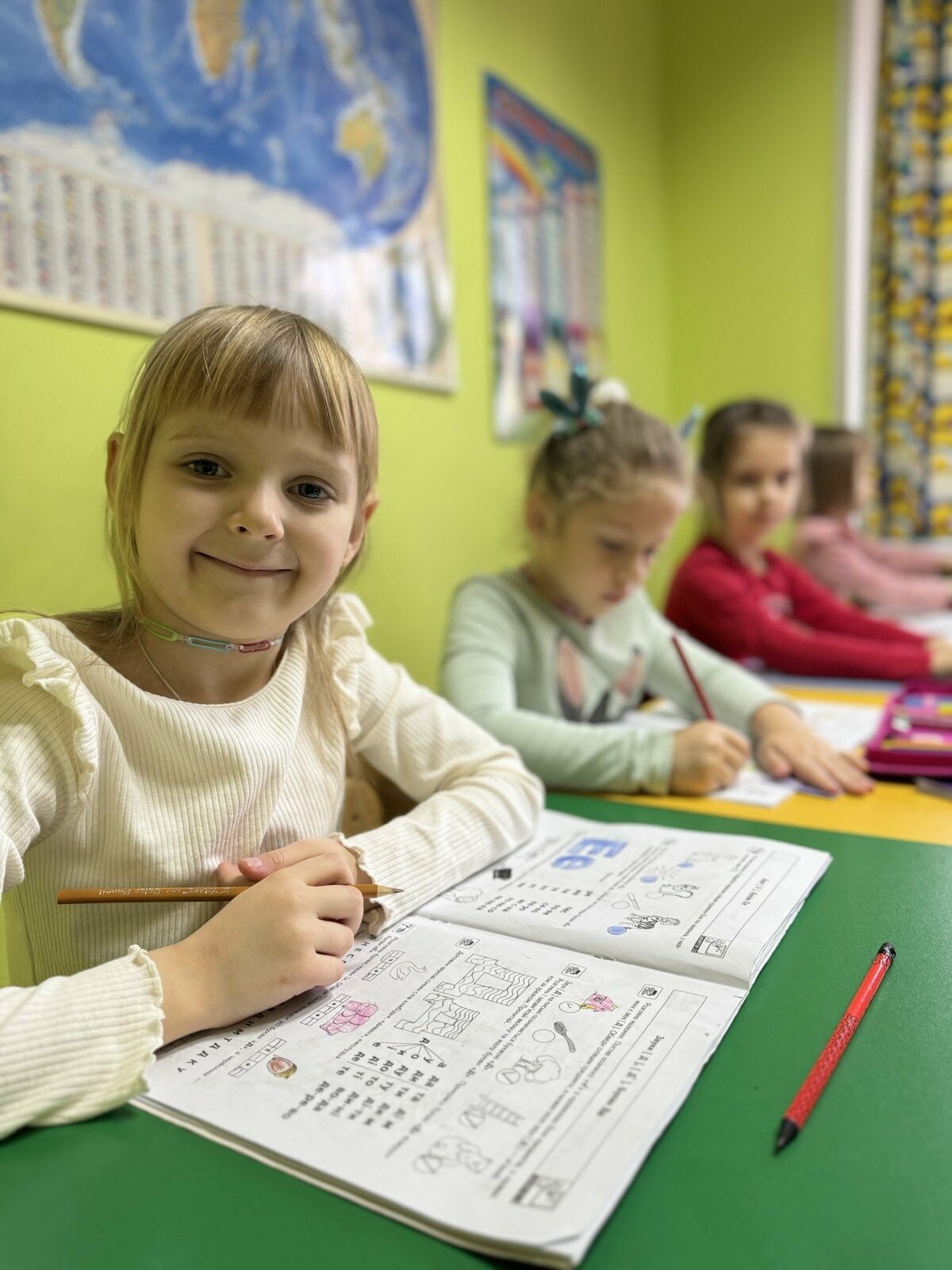 Orange Cat, клуб розвитку дитини