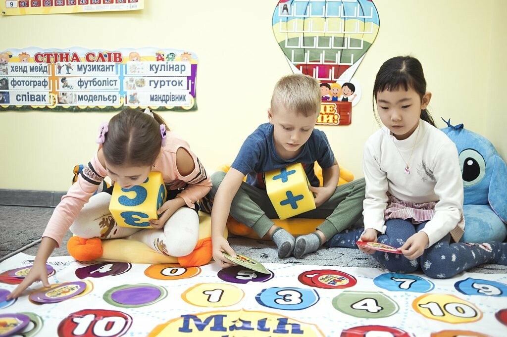 Приватна інноваційна гімназія Простір Приватна інноваційна гімназія Простір