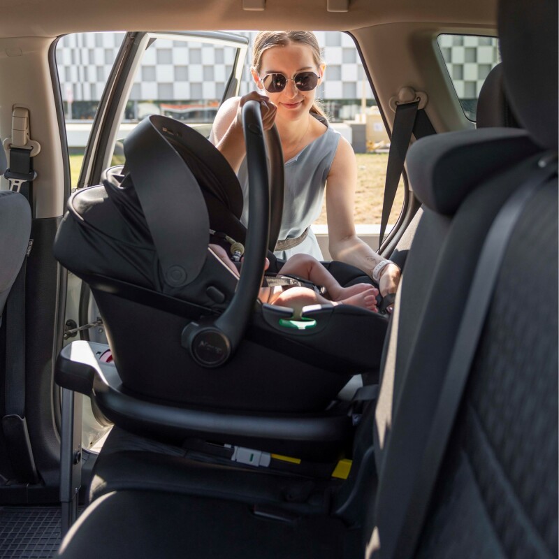 Автокрісло CARRELLO Nova CRL-16101 Grey Line i-Size 40-87см з базою Isofix CRL-16102 - Изображение 2