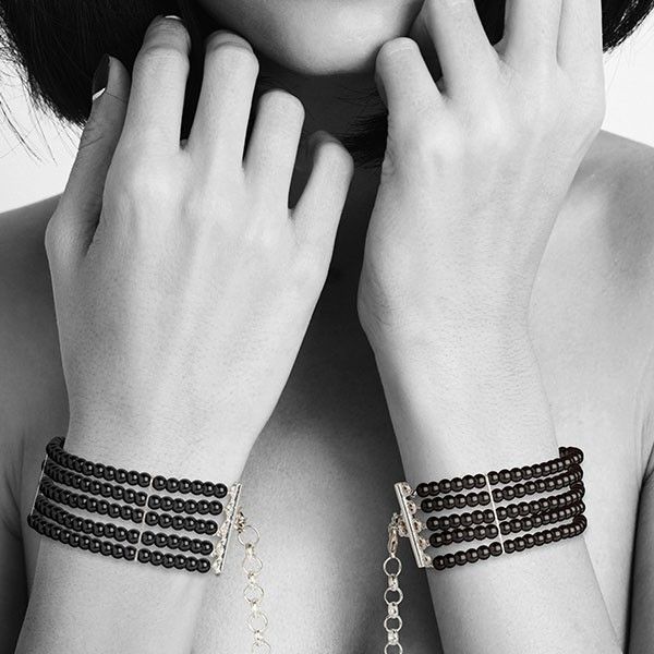 Браслети-наручники Bijoux Indiscrets з перлами, чорні - Изображение 3