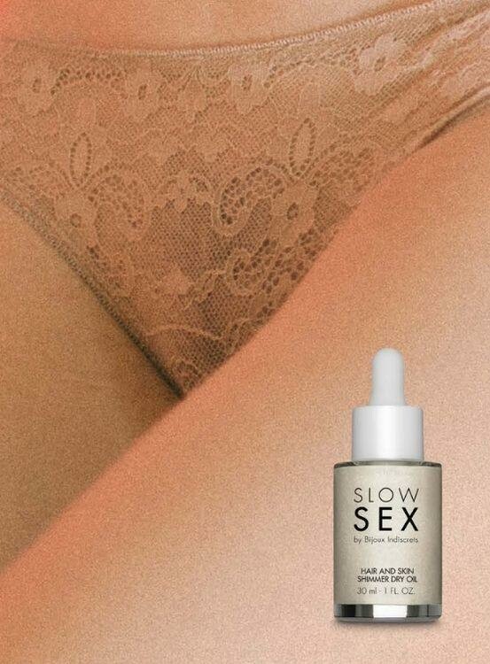 Мерехтлива суха олія для тіла і волосся Slow Sex by Bijoux Indiscrets Intimate Shimmer Oil з кокосовим ароматом, 30 мл - Зображення 9