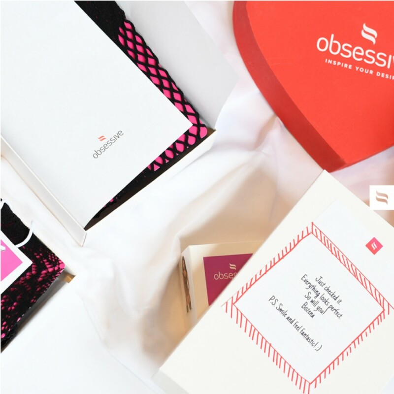 Сорочка з трусиками Obsessive Softily з візерунком та застібкою на шиї, чорна, 2XL/3XL - Зображення 1
