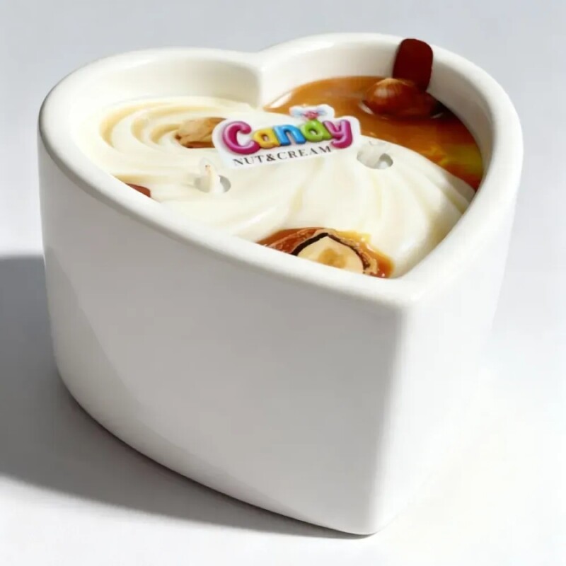 Масажна свічка з ароматом горіхового крему, 70 мл, Candy Nut Cream у формі серця - Зображення 2