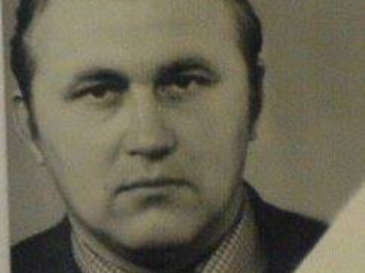 Убийцы в россии в розыске 2020. Фролов андрей станиславович. Мужчины 1965 года рождения. Мужчины 1965 года рождения. Розыск якутск.