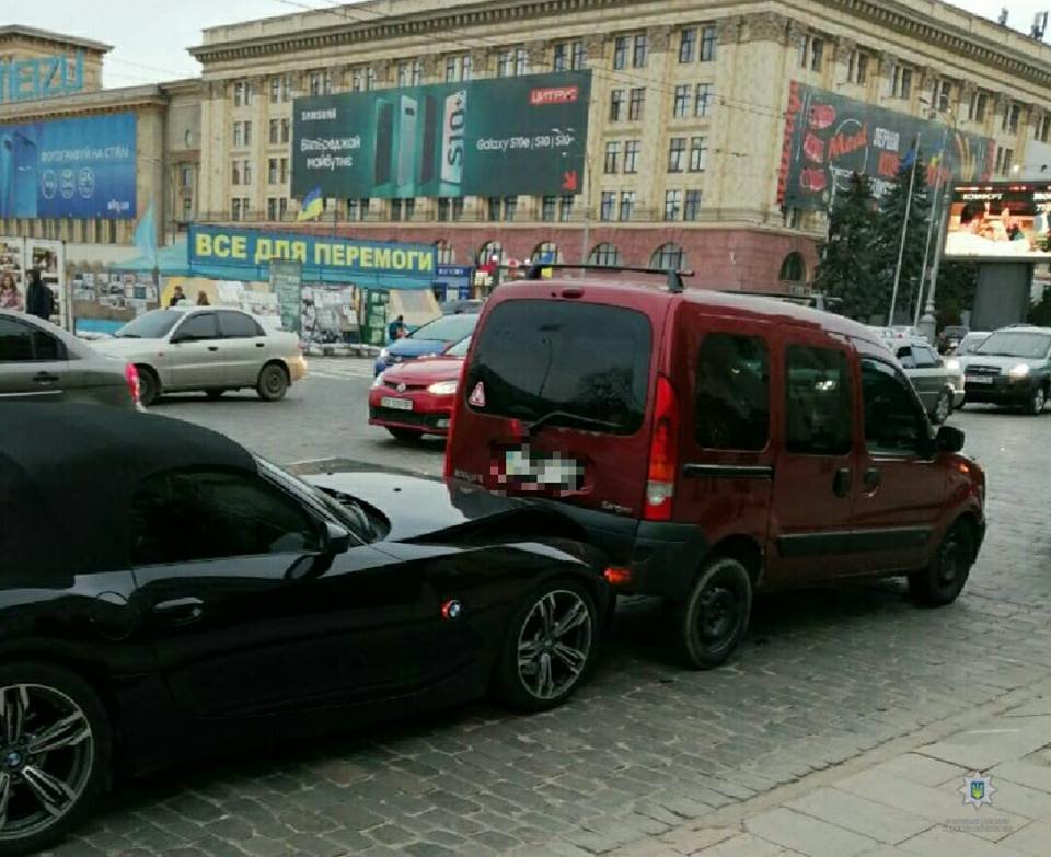 фото: патрульная полиция Харькова фото: патрульная полиция Харькова