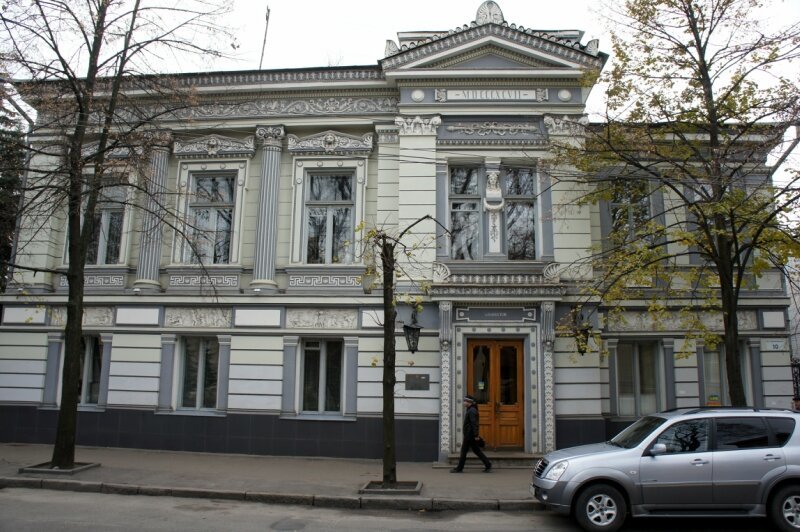 Экскурсии из Харькова: замок с призраками, тоннель любви и..., фото-1 Экскурсии из Харькова: замок с призраками, тоннель любви и горный карьер, - ФОТО, фото-1