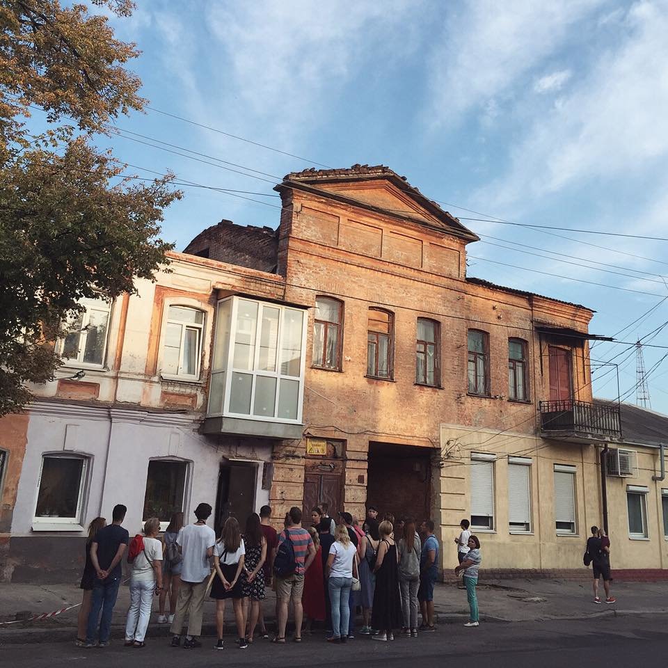 Экскурсии из Харькова: замок с призраками, тоннель любви и..., фото-3 Экскурсии из Харькова: замок с призраками, тоннель любви и горный карьер, - ФОТО, фото-3