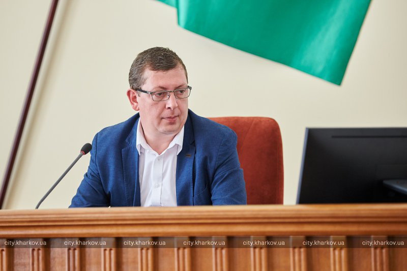 От колец с бриллиантами до сборников стихотворений. Чем бог..., фото-3 От колец с бриллиантами до сборников стихотворений. Чем богаты заместители Кернеса, - ФОТО, фото-3