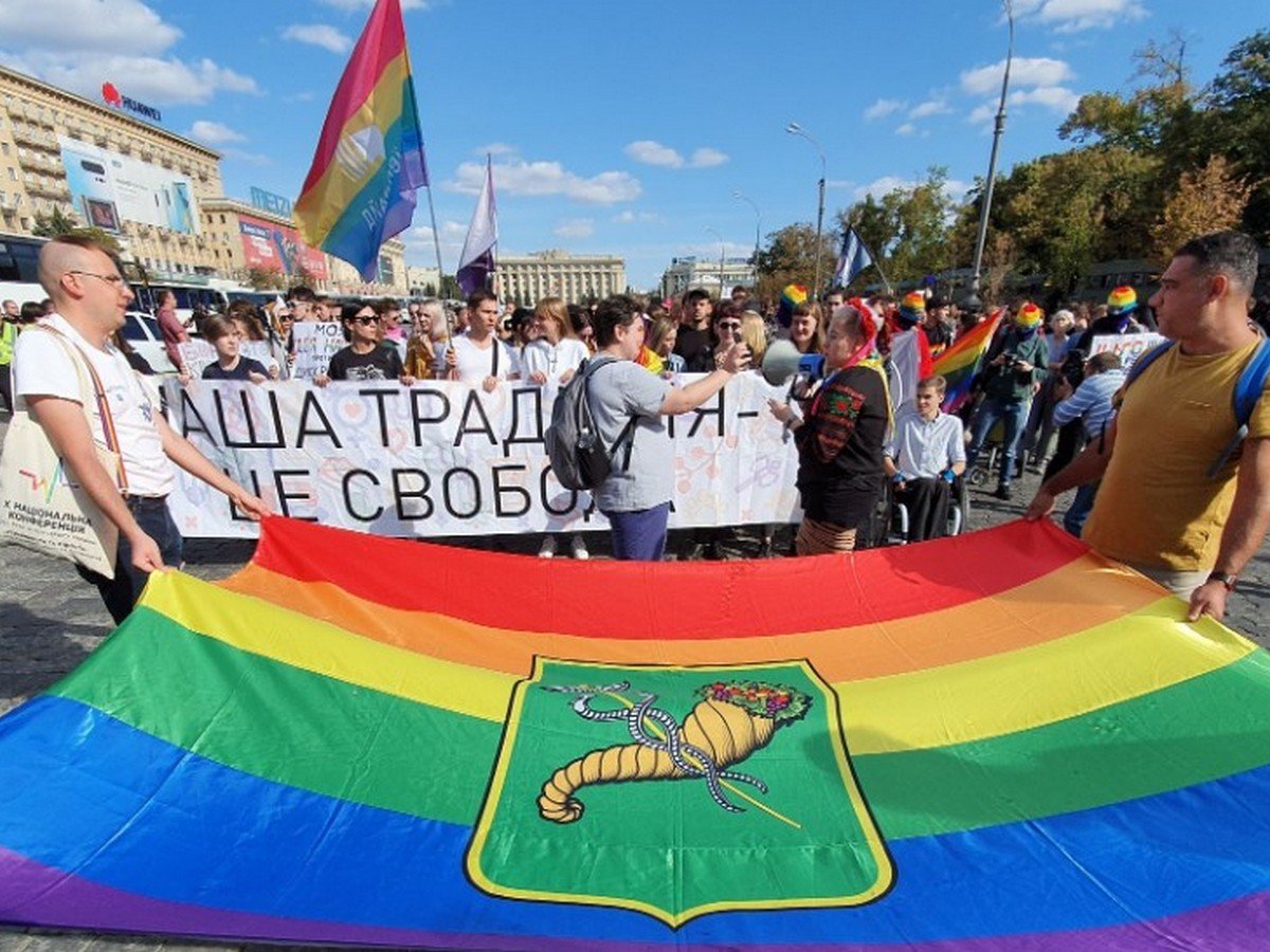 Фото лгбт парада в германии