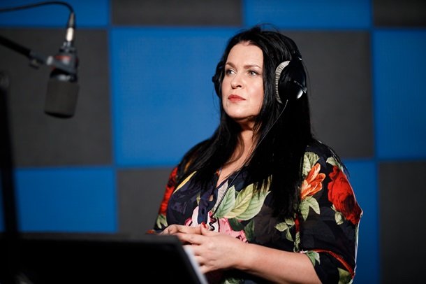 Руслана Писанка у процесі роботи над проєктом «Hollywood українсько... Руслана Писанка у процесі роботи над проєктом «Hollywood українською»
