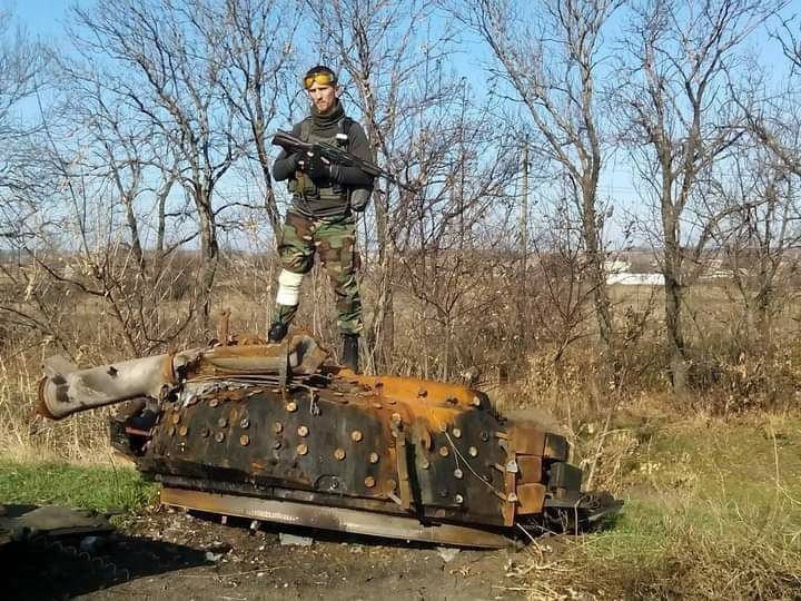 «На войне важно не сколько ты убьешь, а сколько спасешь». История легендарного командира противотанкового взвода ВСУ Олексы Сокола, - ФОТО, фото-7