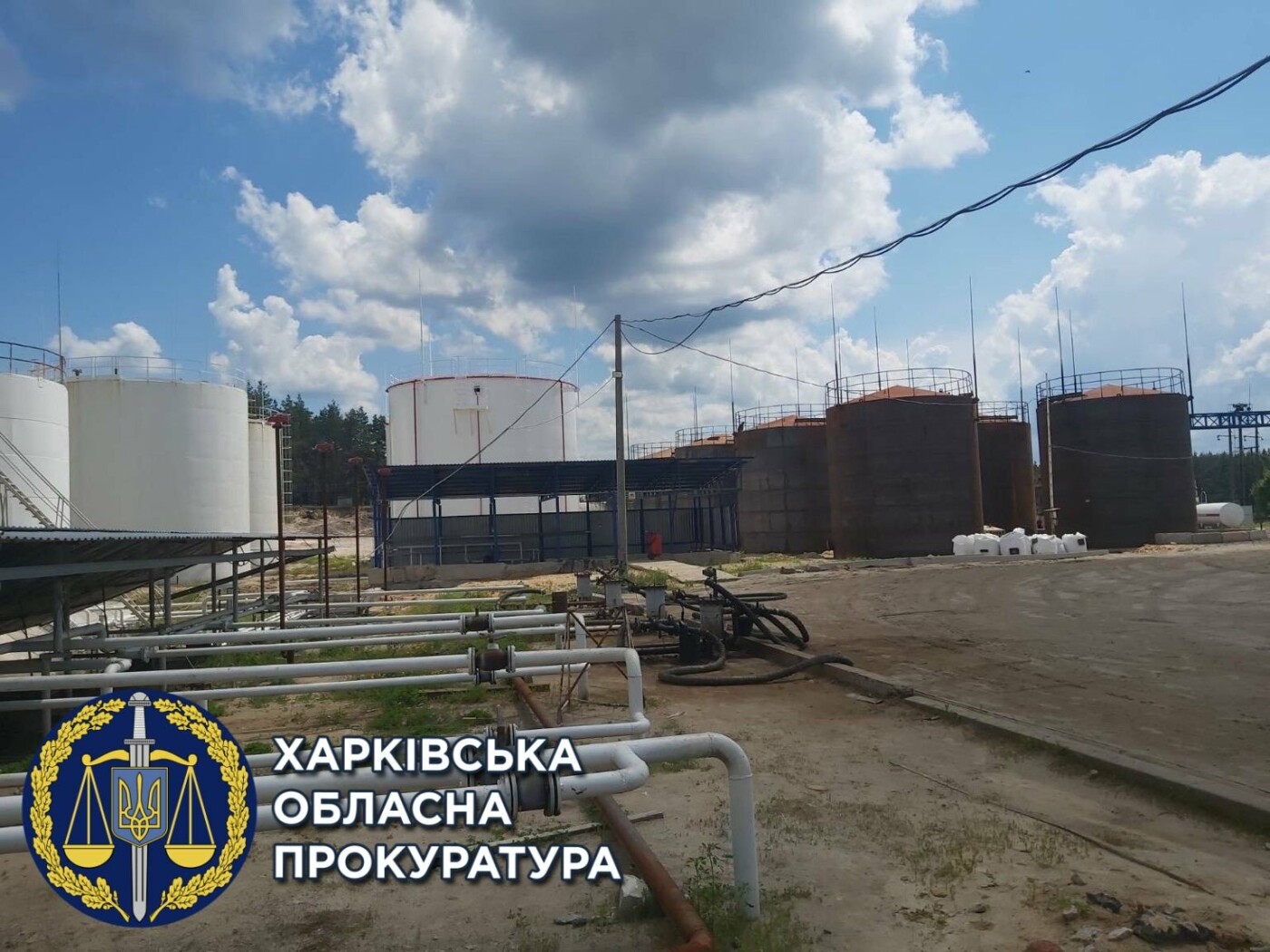 На Харьковщине нелегально работал нефтеперерабатывающий завод: силовики изъяли 560 тонн топлива, - ФОТО, фото-4