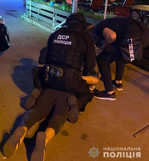 Похитили и пытали: в Харькове силовики задержали банду вымогателей, требовавших деньги со студентов и иностранцев, - ФОТО, фото-2