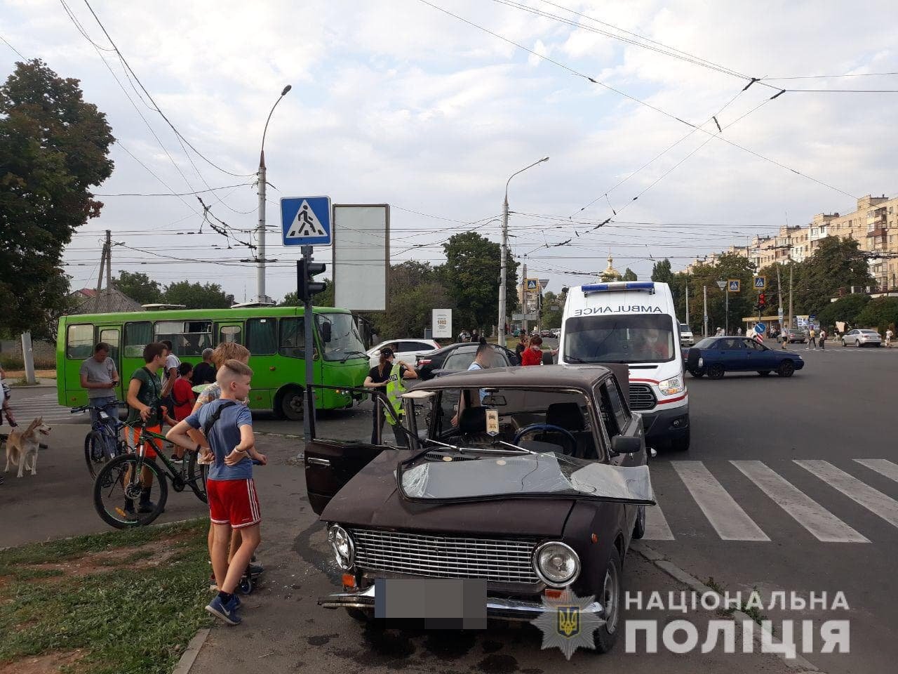 В Харькове на перекрестке произошло тройное ДТП: пассажирка одного из авто в больнице, - ФОТО , фото-1