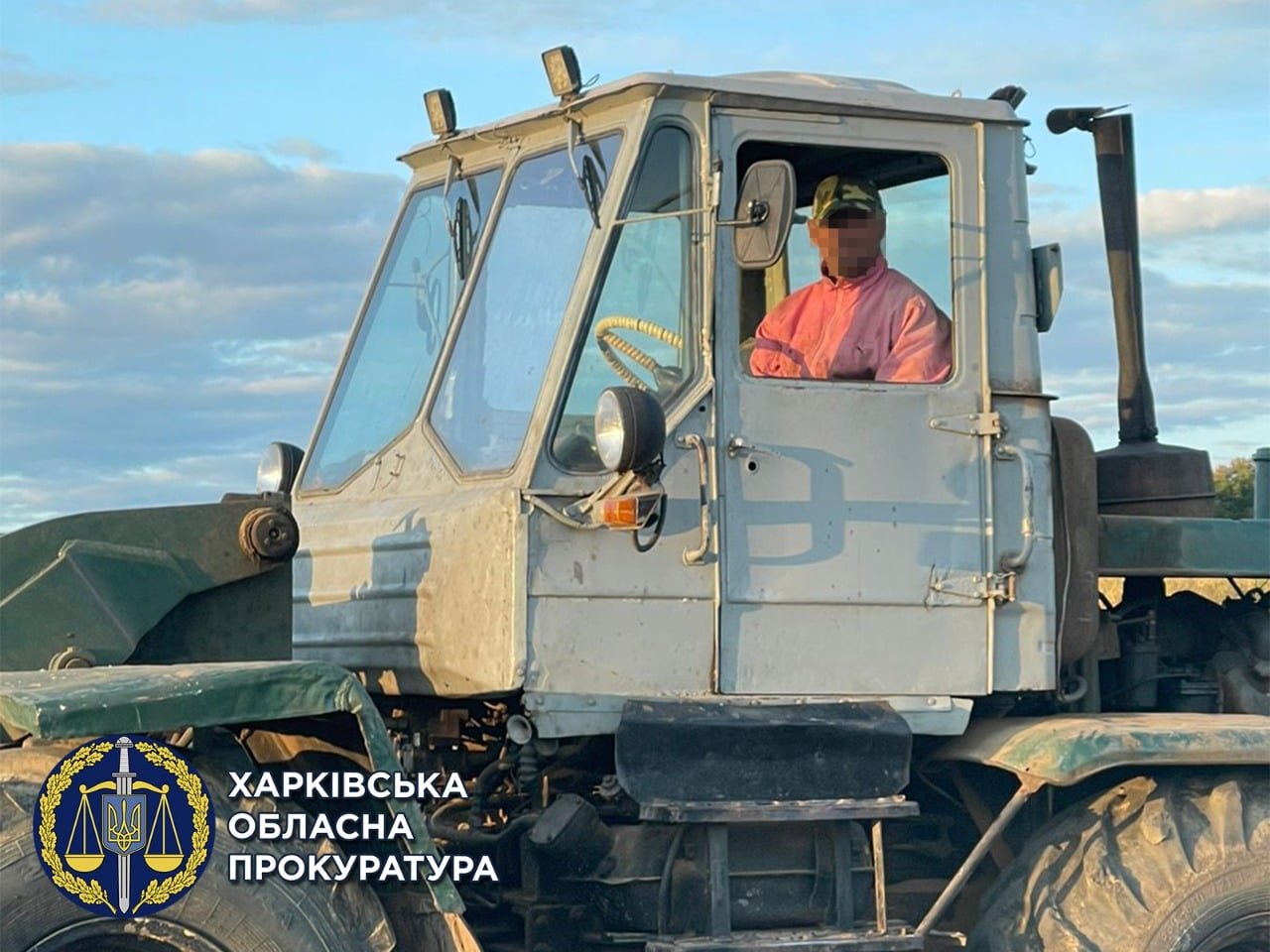 «Теневой» карьер размером с гектар: на Харьковщине незаконно добывали песок, - ФОТО