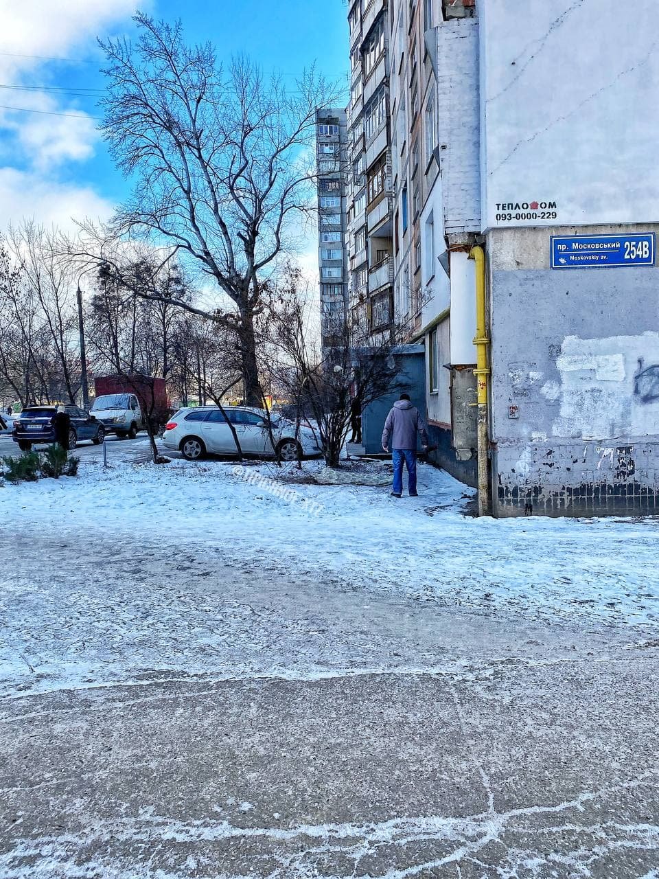 Выбросилась из окна десятого этажа после ссоры с мужем: в Харькове женщина покончила жизнь самоубийством, - ФОТО