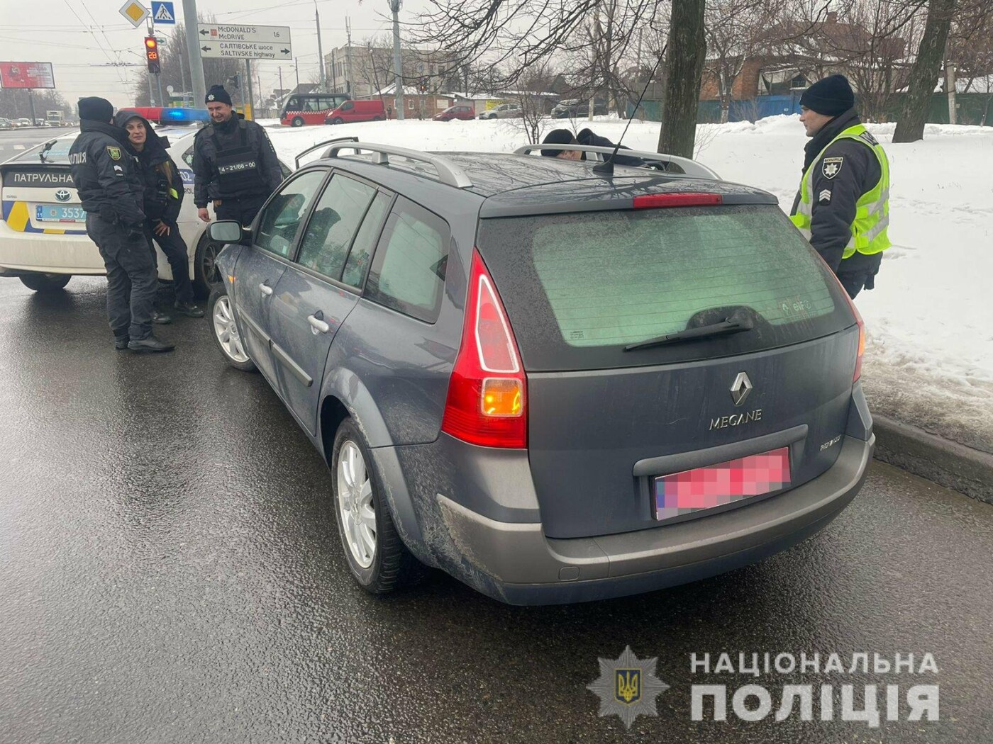 В Харькове двое мужчин избили водителя «маршрутки»: пострадавшего забрала «скорая», - ФОТО