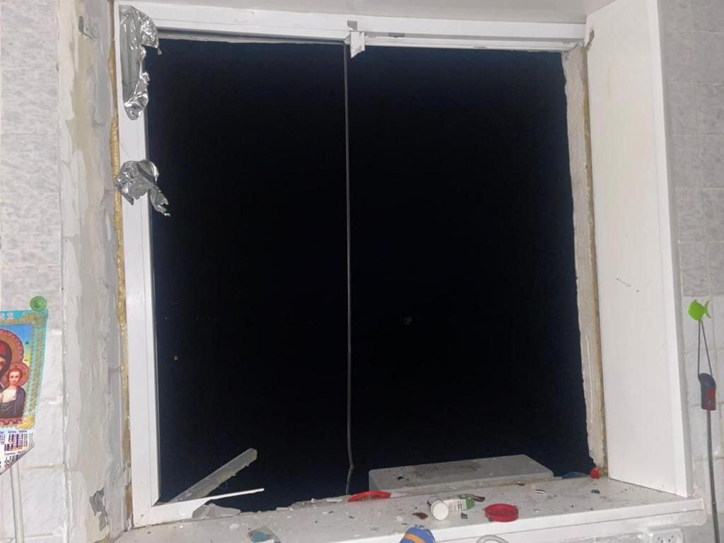 У Харкові в квартирі вибухнув газовий балон: він стояв на конфорці електричної плити, - ФОТО