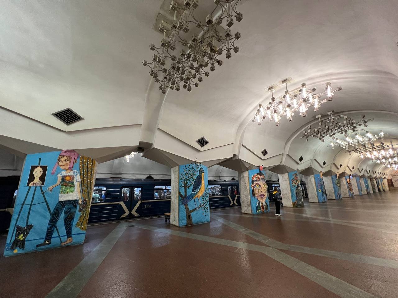 У Харкові позбулися практично всієї реклами у комунальному громадському транспорті: Терехов розповів подробиці, - ФОТО
