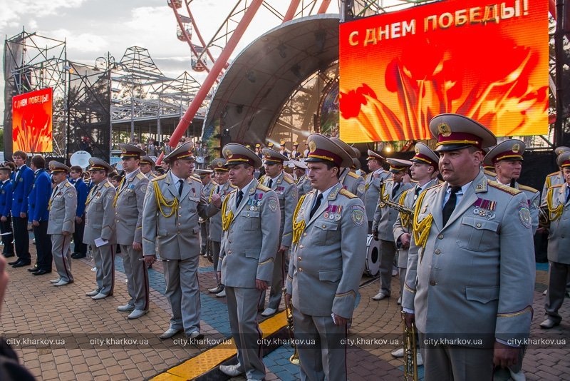 В парке Горького прошел фестиваль посвященный ветеранам и Дню Победы (ФОТО) (фото) - фото 1