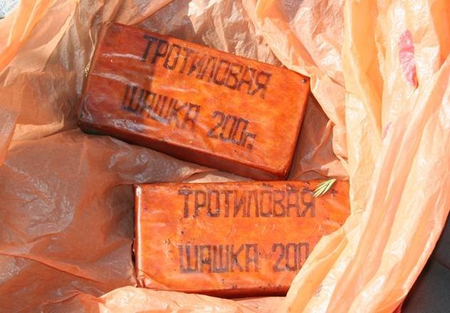 В Харькове одному из террористов, собиравшемуся подорвать железнодорожные пути, огласили приговор (ФОТО) (фото) - фото 1